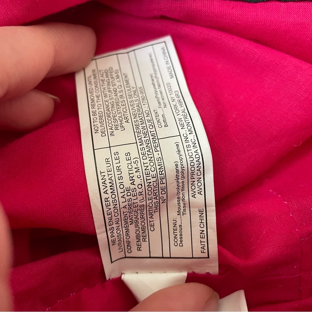 Marimekko Avon Breast Cancer Crusade Red/Pink Floral Tote Bag (Stained) - Picture 14 of 15